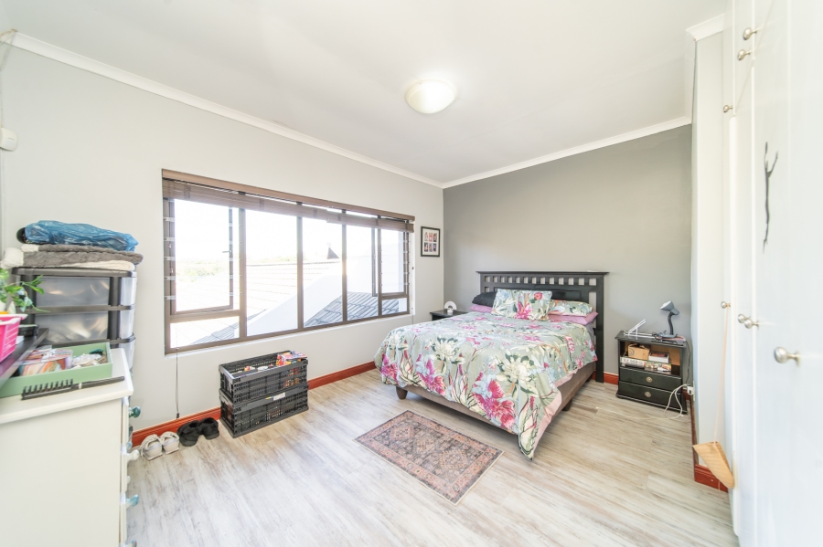 6 Bedroom Property for Sale in Vincent Heights Eastern Cape